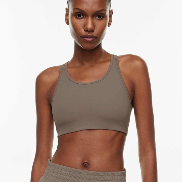 NWT Aritzia Golden PowerSculpt™ Climb Sports Bra - Picture 1 of 12